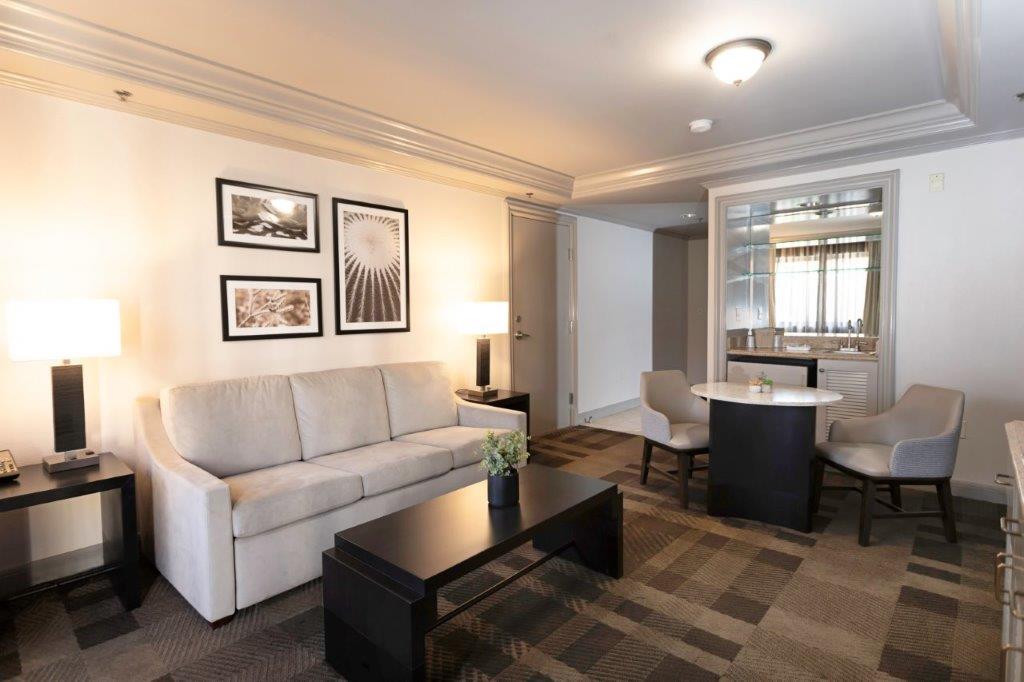 Suite Parlor